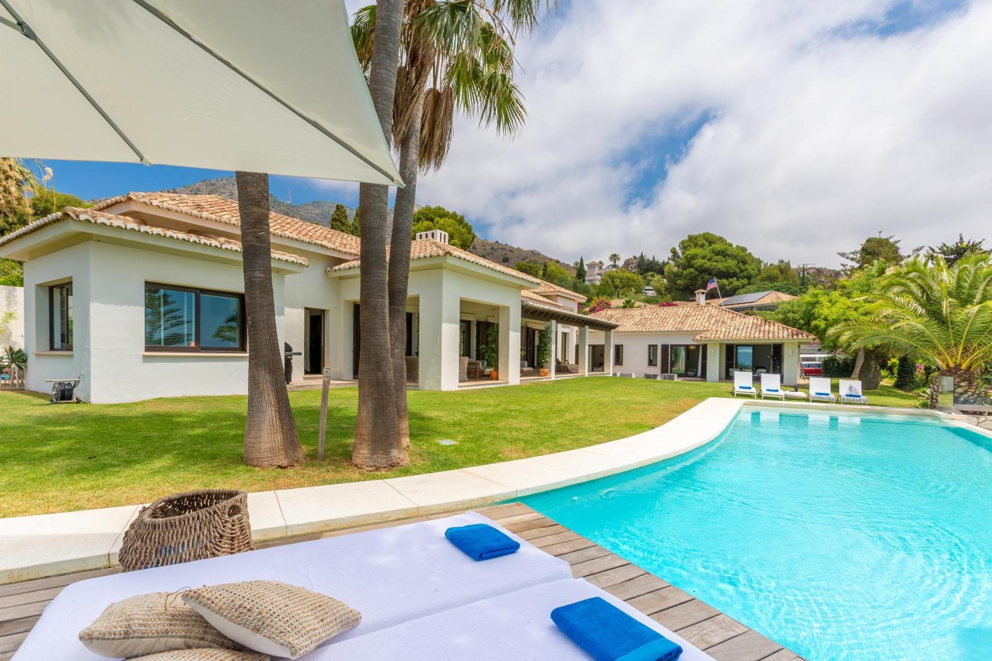 Lxr Villa With Breathtaking Views To The Mediterranean 4 Hab Torremuelle Екстериор снимка